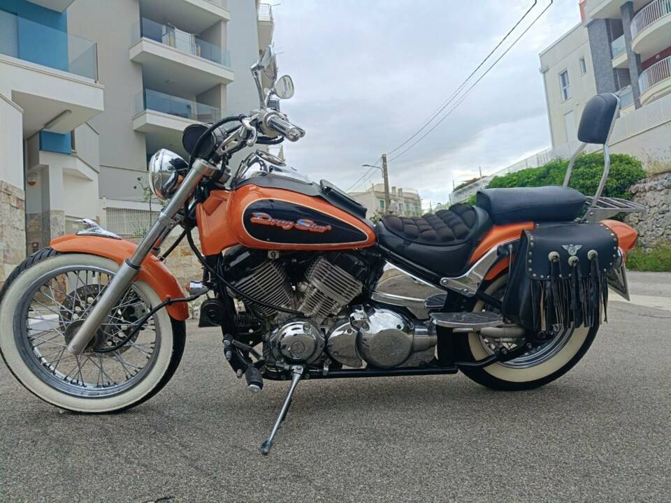 Image 8/50 of Yamaha XVS 650 Drag Star (1997)