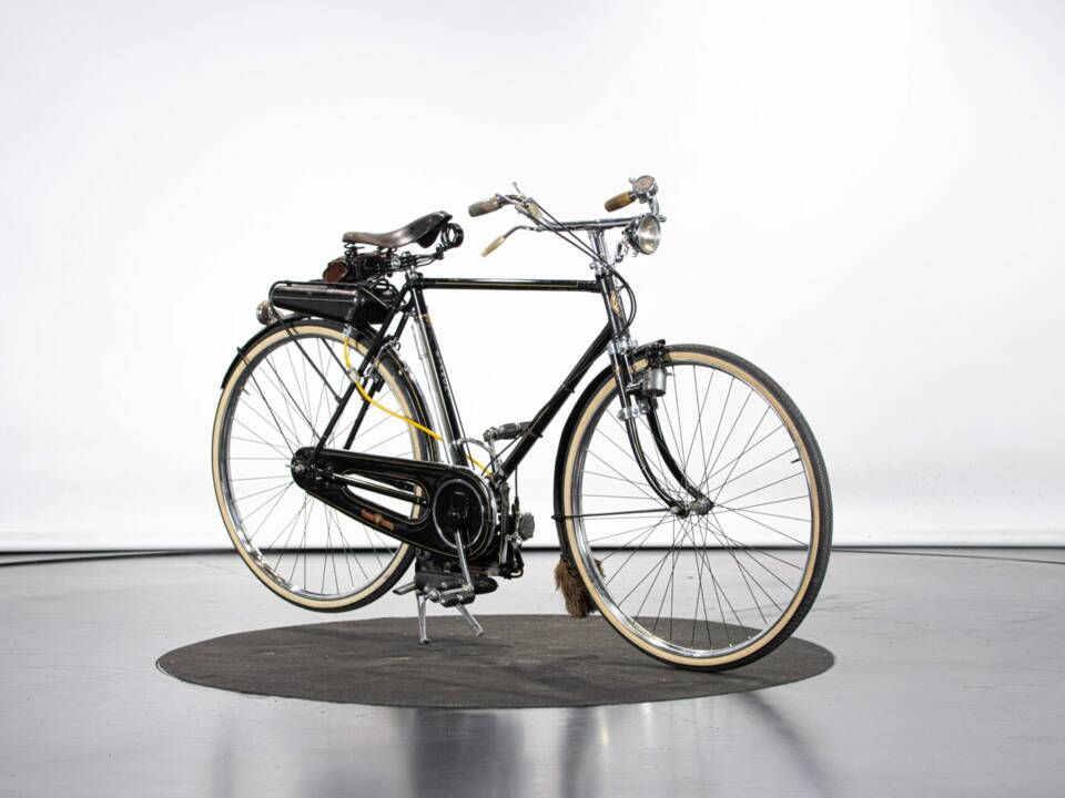 Image 6/50 of Bianchi Cesare (1939)