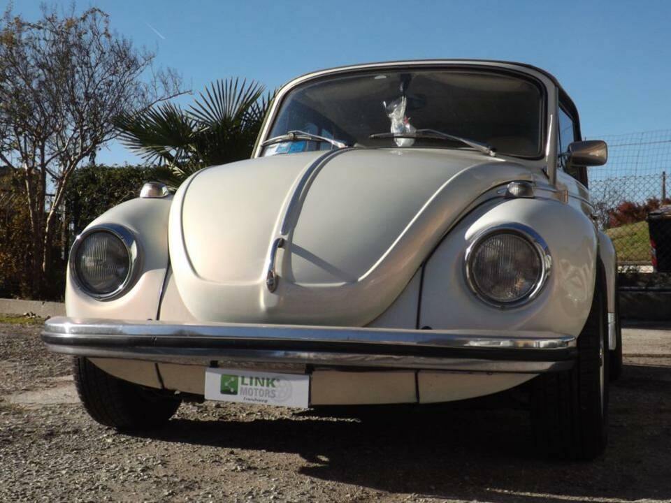 Bild 7/50 von Volkswagen Käfer 1303 LS (1973)