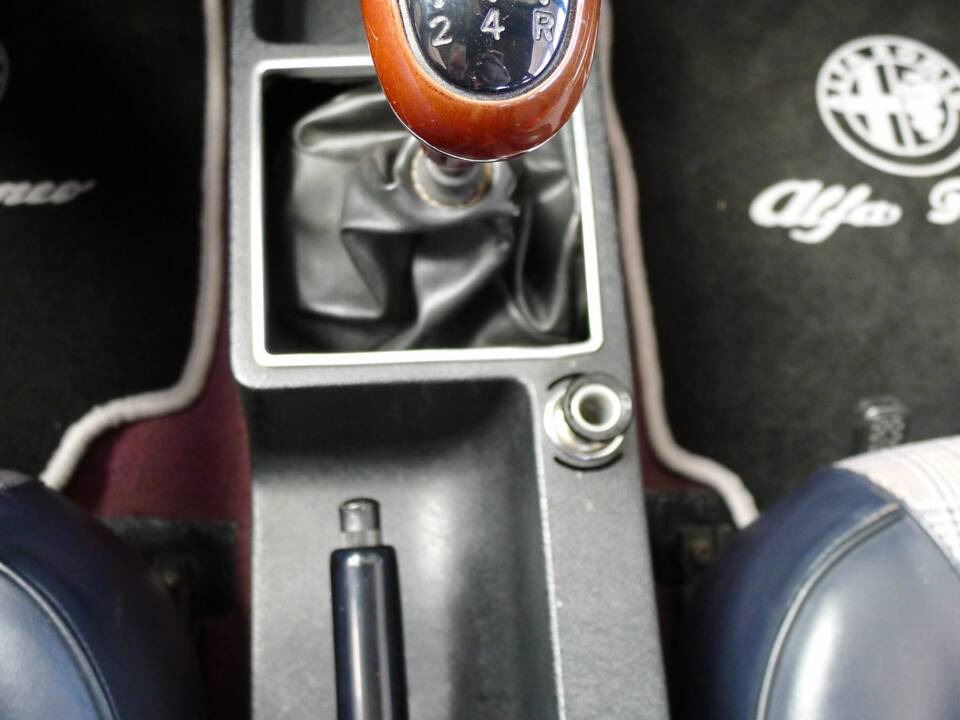 Bild 4/45 von Alfa Romeo Alfetta GT 1.6 (1978)