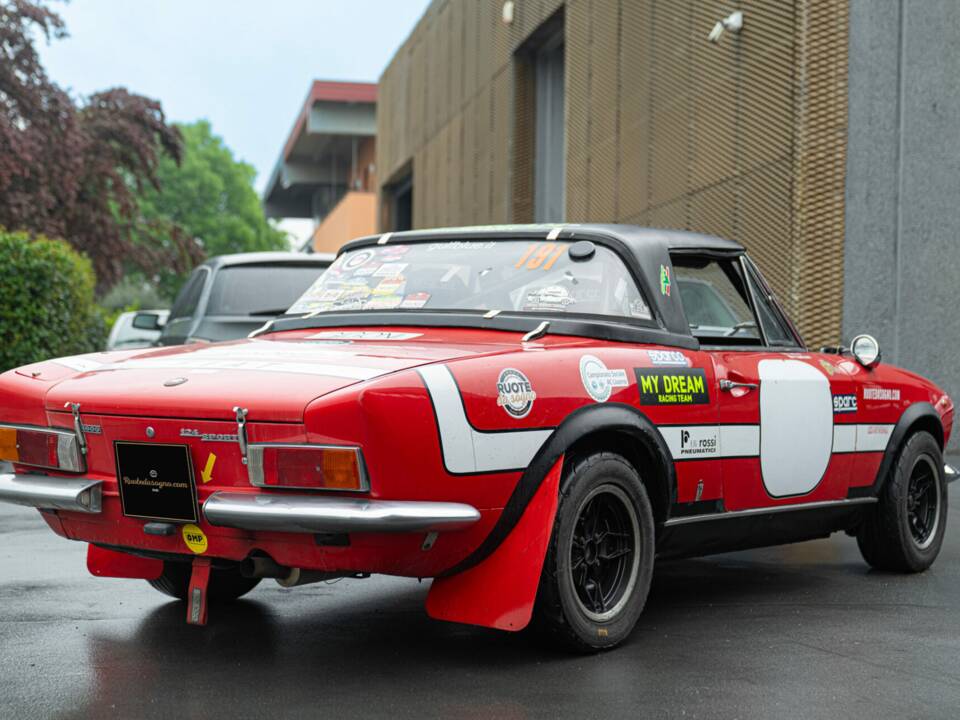 Imagen 8/50 de FIAT 124 Sport Coupe (1974)