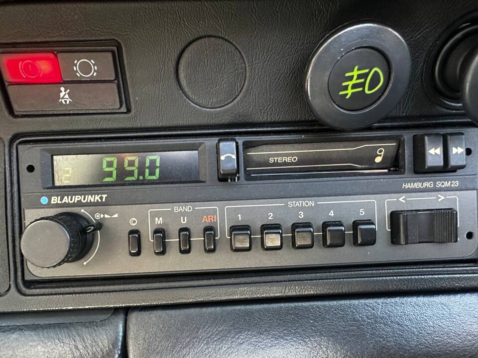 Bild 24/41 von Porsche 911 Carrera 3.2 (1984)