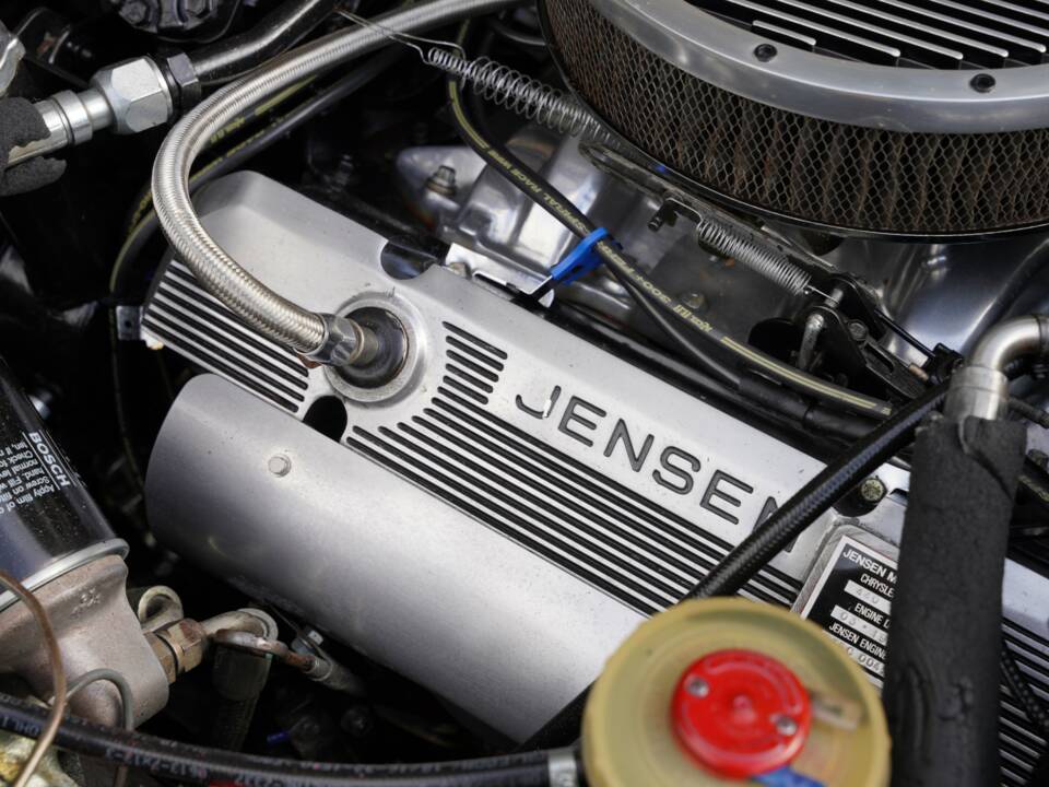 Image 22/50 of Jensen Interceptor MK III (1976)