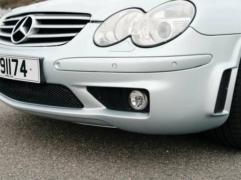 Afbeelding 44/50 van Mercedes-Benz SL 55 AMG (2006)