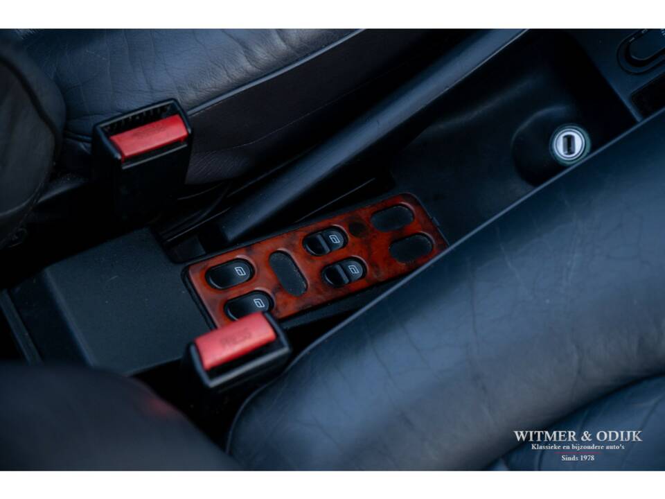 Image 25/32 of Saab 900 Turbo (1992)