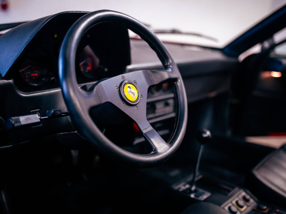 Image 11/15 of Ferrari 328 GTS (1989)