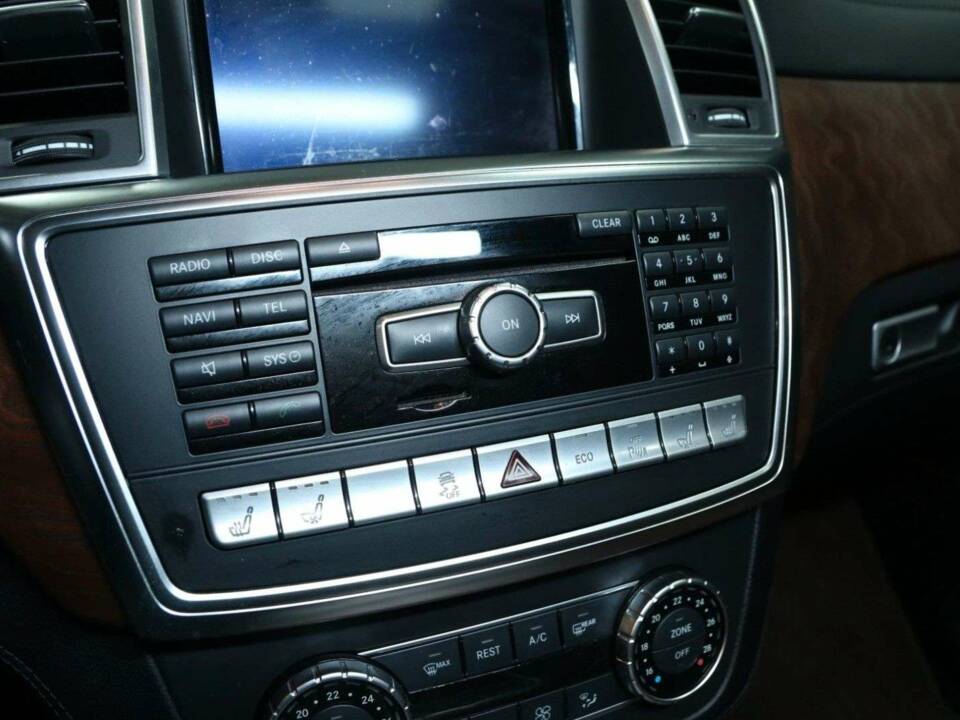 Bild 25/50 von Mercedes-Benz GL 350 BlueTEC 4MATIC (2016)