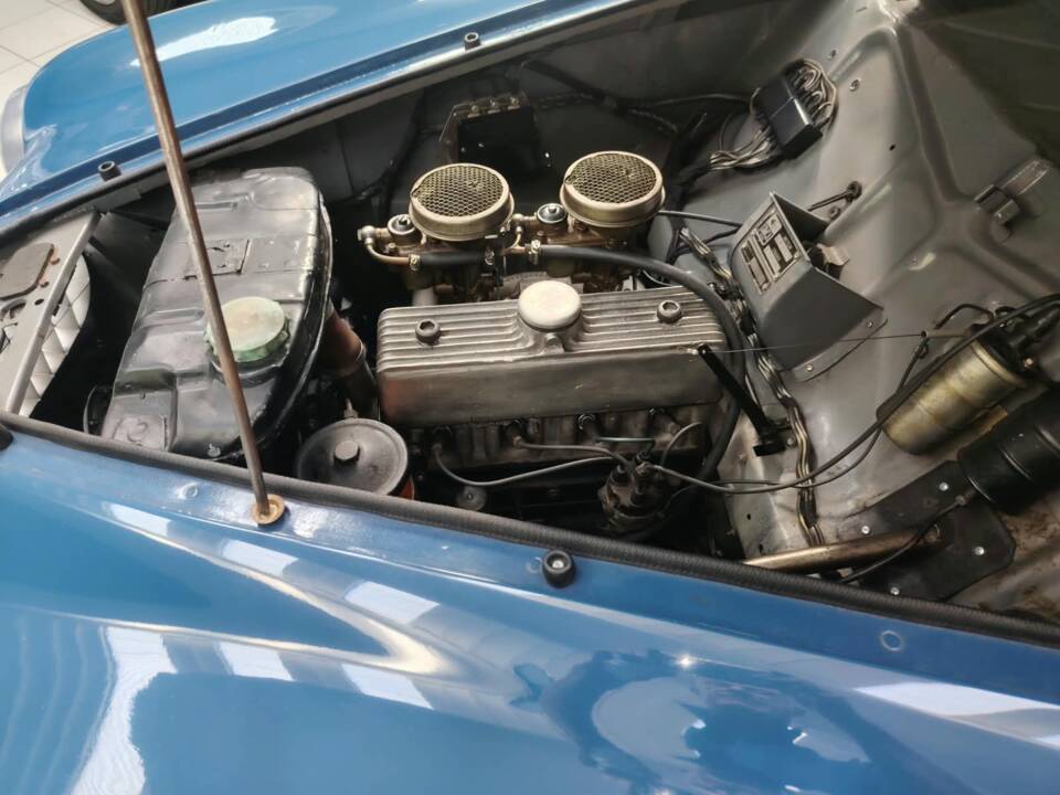 Afbeelding 38/56 van SIMCA 8 Sport (1951)
