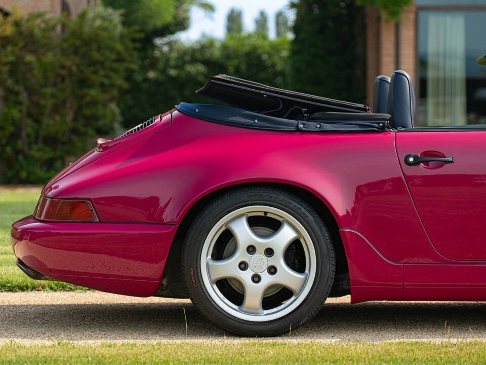 Bild 34/50 von Porsche 911 Carrera 2 (1991)