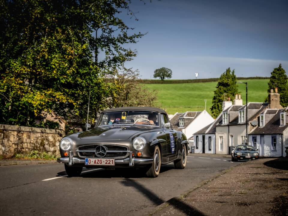 Image 2/21 de Mercedes-Benz 190 SL (1957)