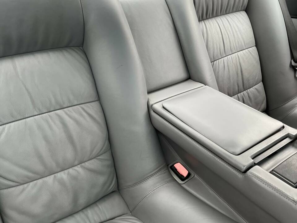 Immagine 11/22 di BMW 635 CSi (1989)