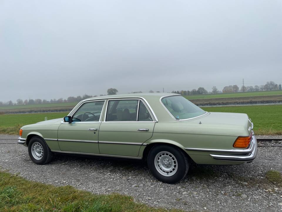 Bild 30/45 von Mercedes-Benz 450 SEL 6,9 (1978)