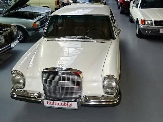 Image 2/34 of Mercedes-Benz 280 SE (1971)
