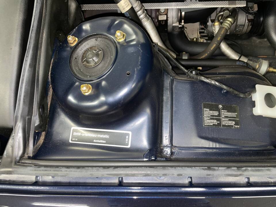 Afbeelding 19/30 van BMW 525tds (1995)