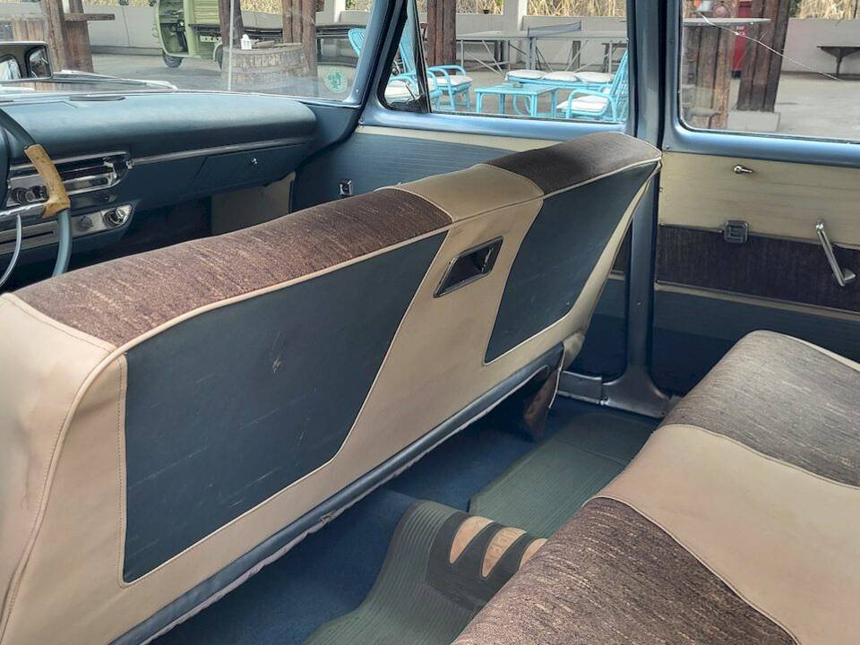 Bild 45/79 von Plymouth Sport Suburban (1958)