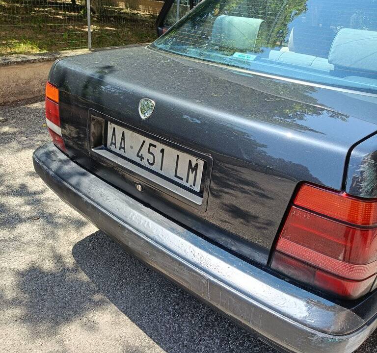 Bild 5/8 von Lancia Thema I.E. Turbo 16V (1994)