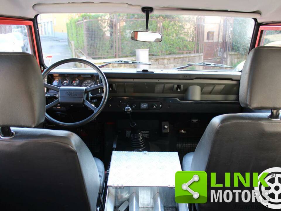 Bild 6/10 von Land Rover 110 (1990)