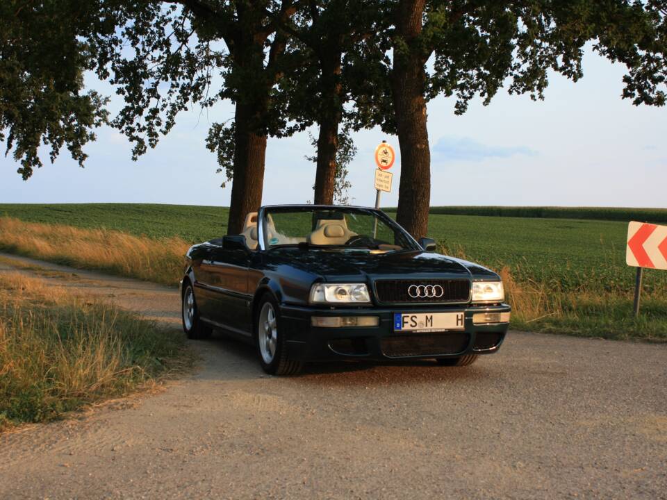 Bild 42/88 von Audi Cabriolet 2.6 (1995)