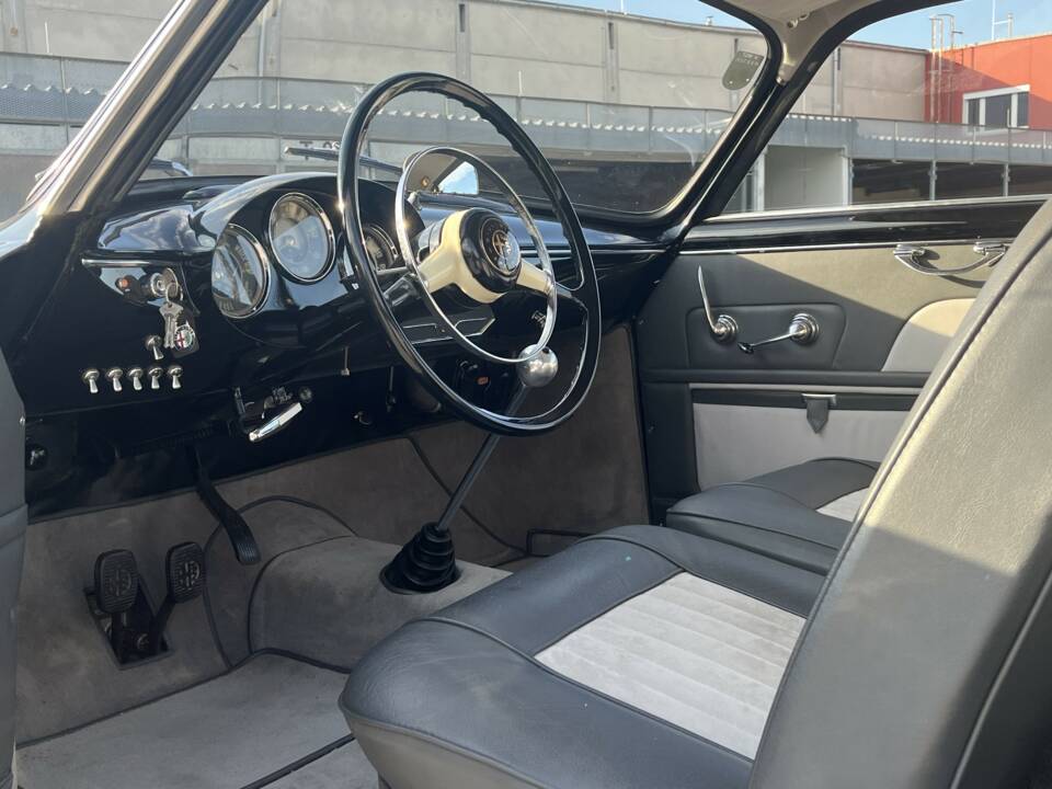 Image 9/21 of Alfa Romeo Giulietta Sprint (1957)