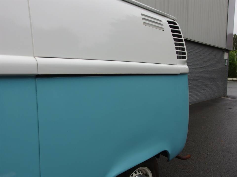 Bild 25/99 von Volkswagen T2b Kastenwagen (1977)