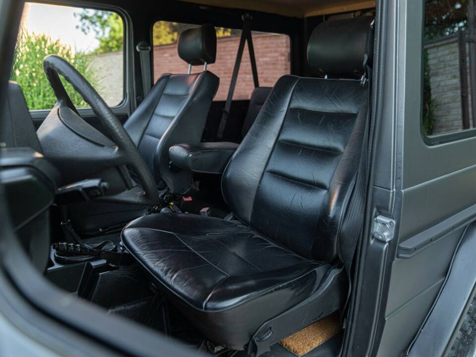 Image 39/50 de Mercedes-Benz 280 GE (SWB) (1981)