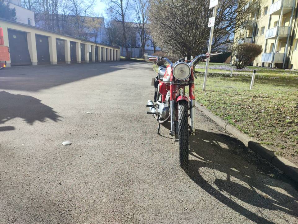 Immagine 36/49 di Benelli Nuovo Leoncino (1965)