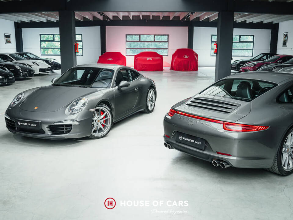Image 1/23 of Porsche 911 Carrera 4S (2013)
