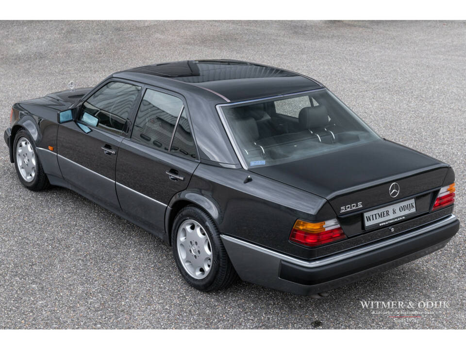 Bild 4/34 von Mercedes-Benz 500 E (1992)