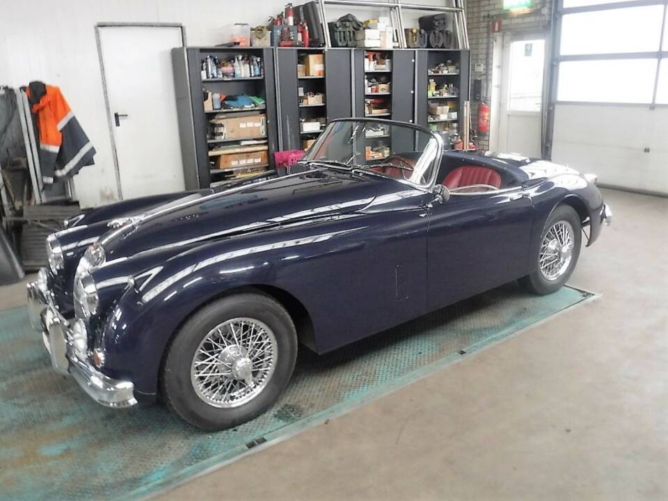 Bild 31/50 von Jaguar XK 150 OTS (1959)