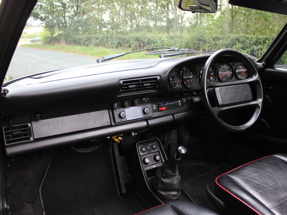 Image 11/18 de Porsche 911 Turbo 3.3 Flatnose (1988)