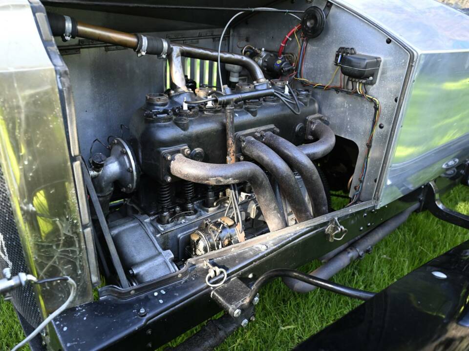 Bild 44/50 von Vauxhall 30/98 E (1921)