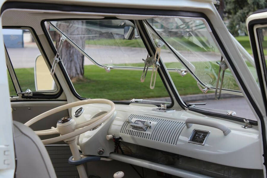 Afbeelding 8/23 van Volkswagen T1 Samba (1963)