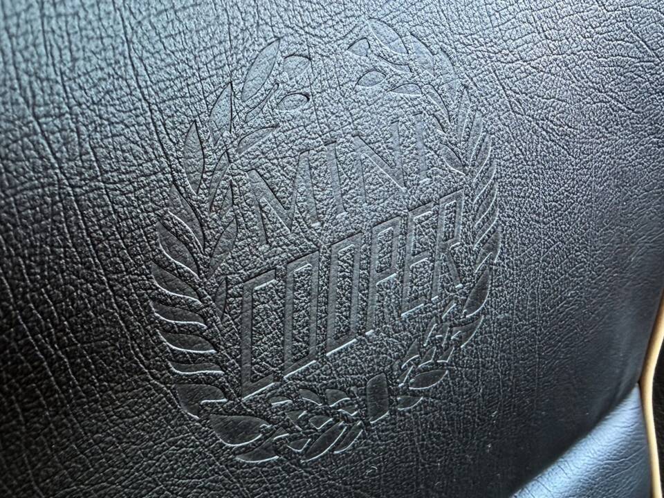 Image 15/17 of Mini Cooper 1.3i MPI (1999)