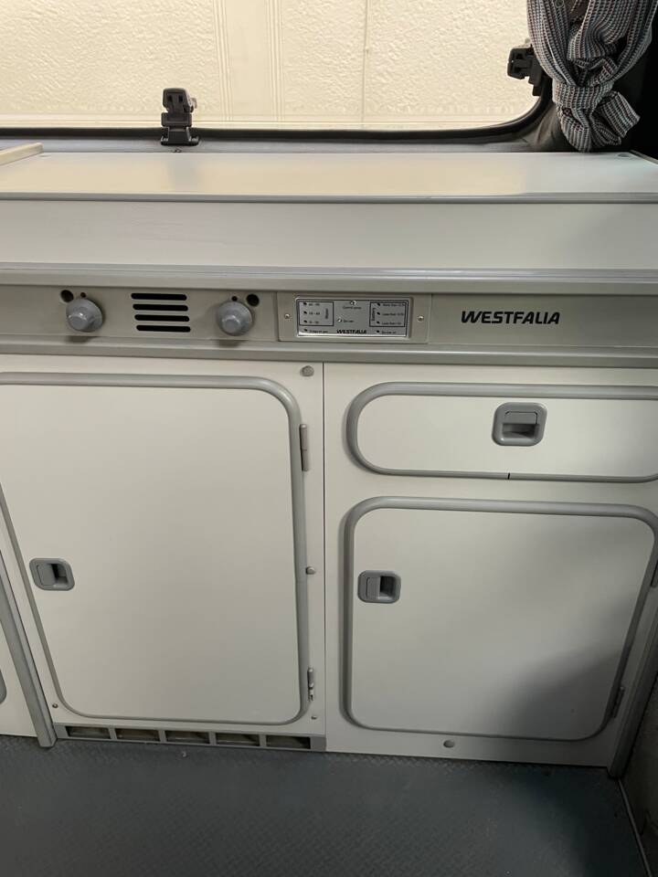 Bild 71/98 von Volkswagen T3 Westfalia 1.6 TD (1990)