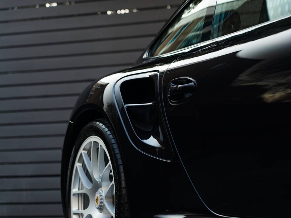 Bild 38/46 von Porsche 911 Turbo S (2012)