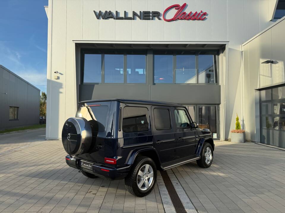 Image 8/30 of Mercedes-Benz G 500 (LWB) (2023)