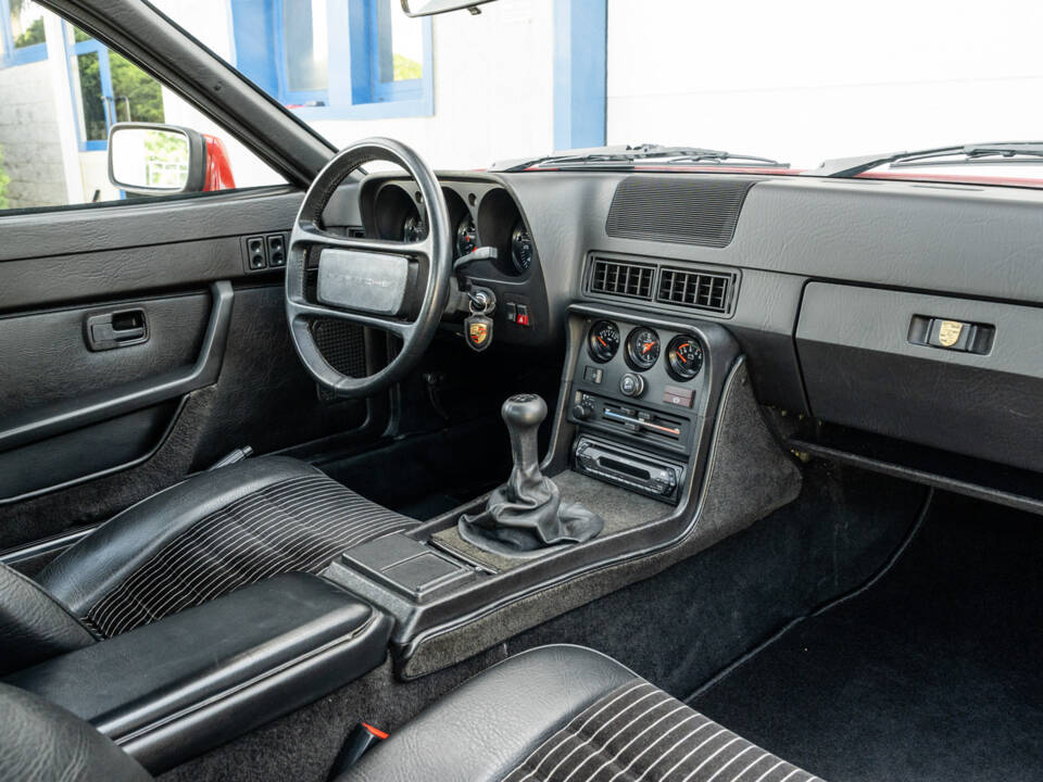 Bild 28/58 von Porsche 924 Turbo (1982)