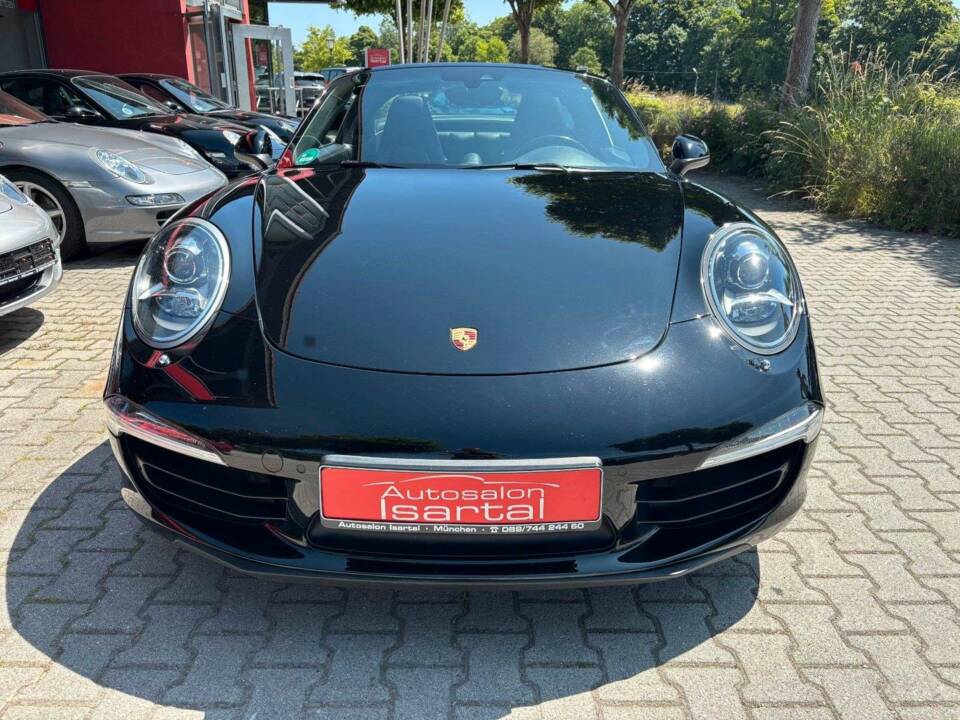 Image 9/20 of Porsche 911 Targa 4 GTS (2015)