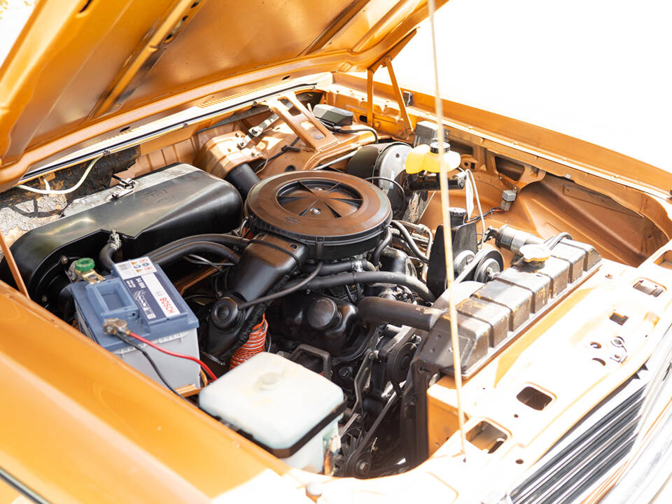 Image 55/57 of Ford Granada Turnier 2,3 (1976)