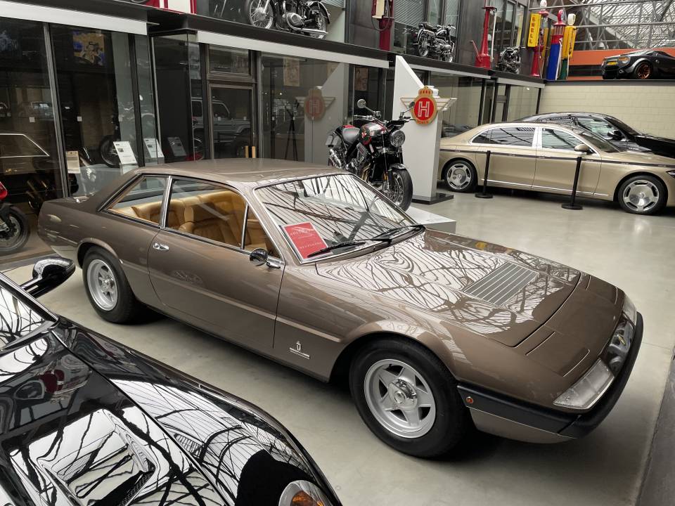 Imagen 1/34 de Ferrari 365 GT4 2+2 (1973)
