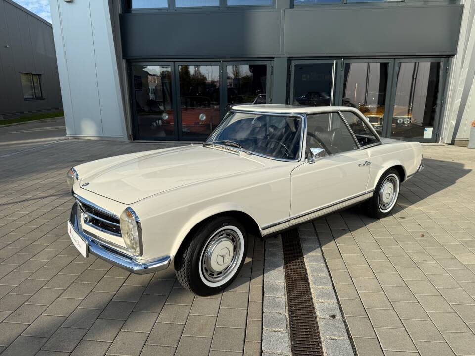 Bild 2/30 von Mercedes-Benz 280 SL (1970)