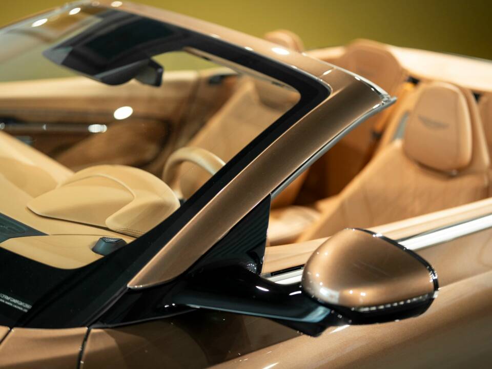 Bild 6/51 von Aston Martin DB12 Volante (2024)