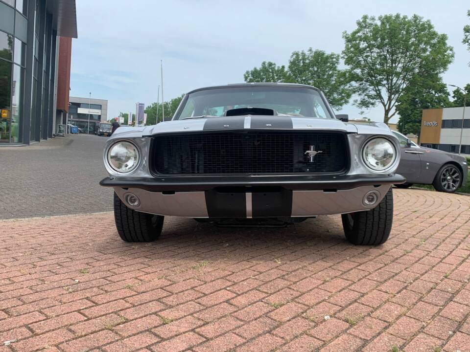 Image 2/8 de Ford Mustang Custom (1967)