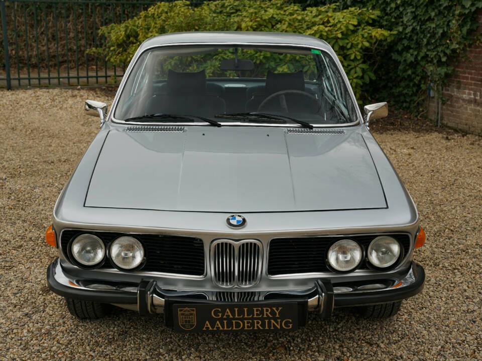 Image 5/50 de BMW 3.0 CSi (1974)