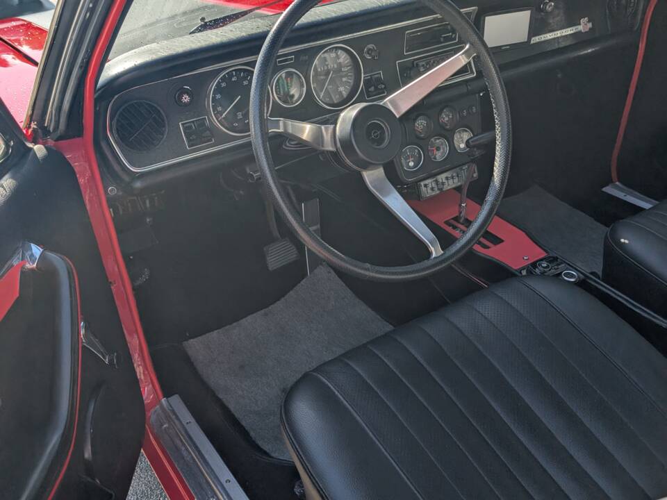 Bild 8/19 von Opel Commodore 2,5 GS (1968)