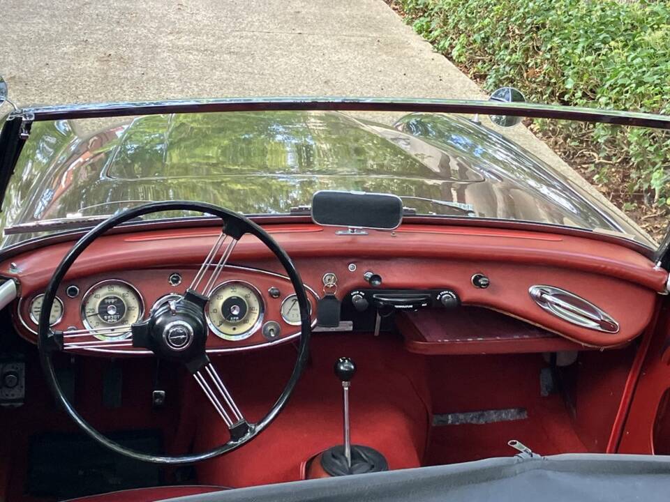 Bild 2/8 von Austin-Healey 3000 Mk II (BT7) (1962)