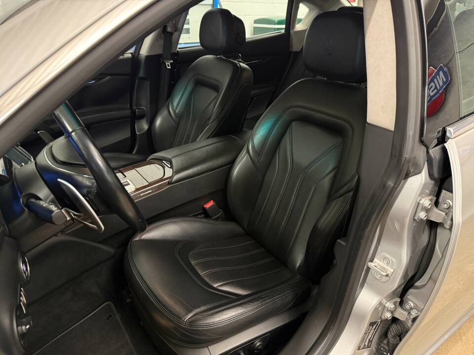 Image 7/19 of Maserati Quattroporte GTS (2014)