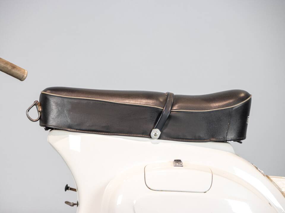 Bild 37/38 von Piaggio Vespa 125 Primavera (1973)