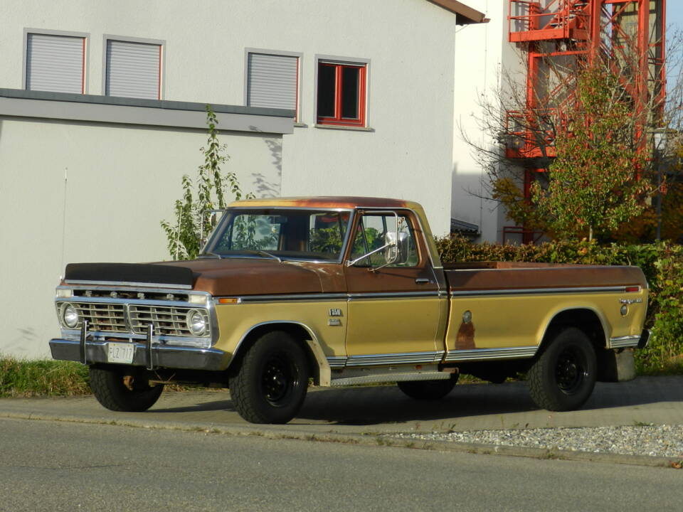 Image 13/67 of Ford F-350 (1973)