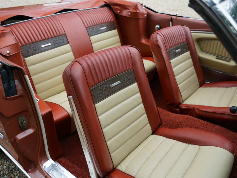 Bild 39/50 von Ford Mustang 289 (1966)